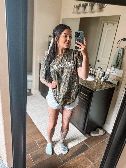Love like Jesus camo embroidered tee