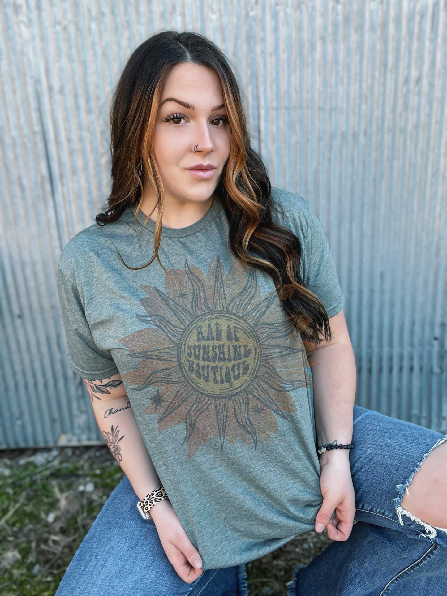 Gildan heather military green mock-up