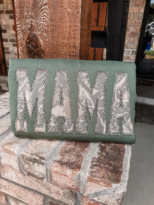Green camo crewneck